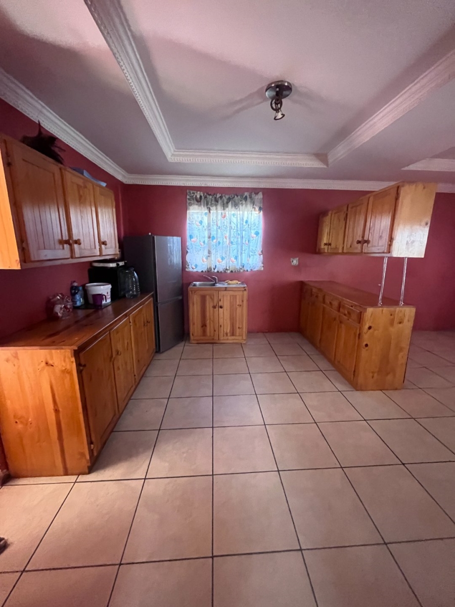 3 Bedroom Property for Sale in Kwazakhele Eastern Cape